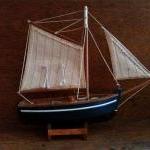 Vintage English Blue Oyster..