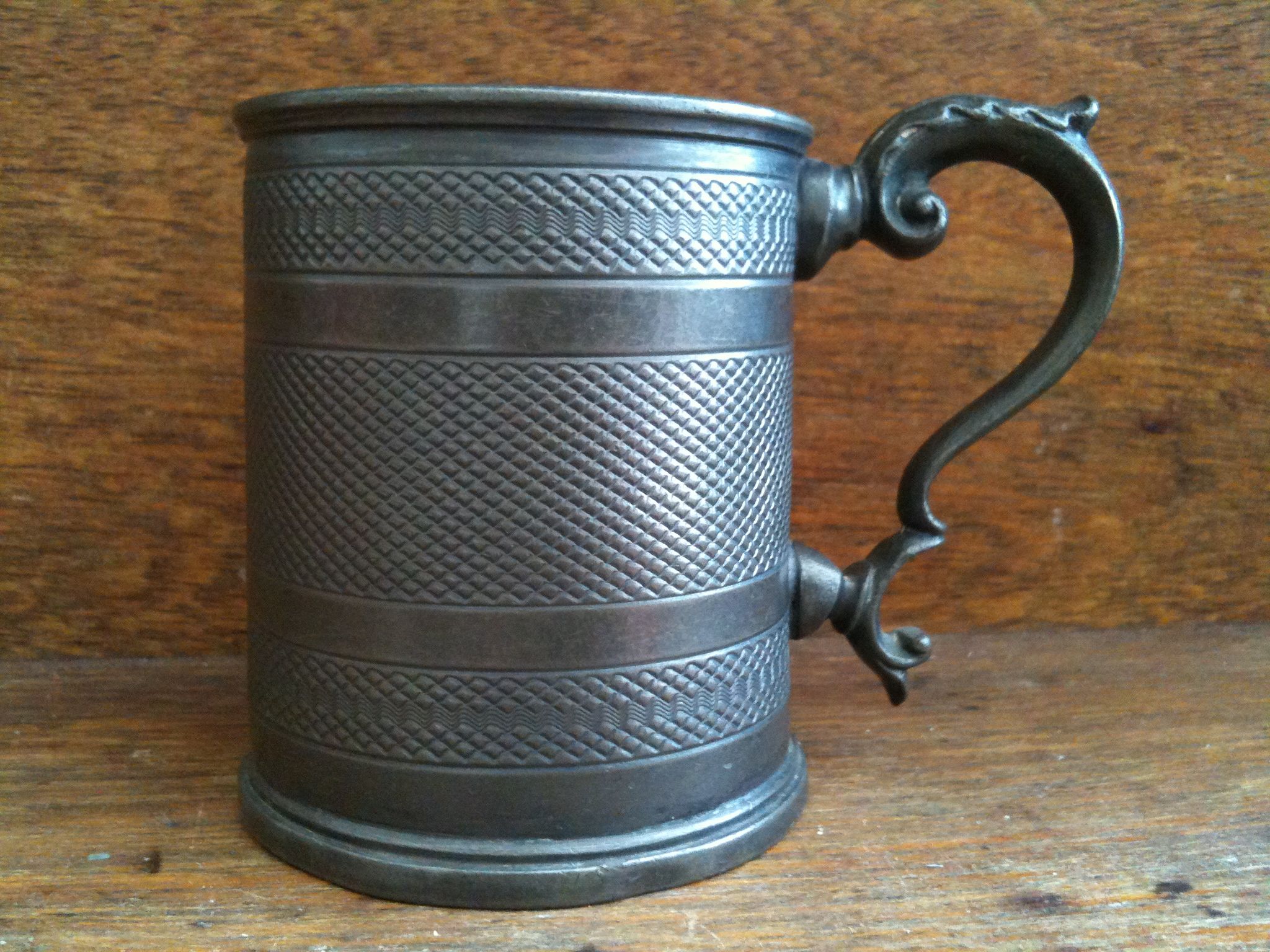 Antique English Dark Metal Mug on Luulla